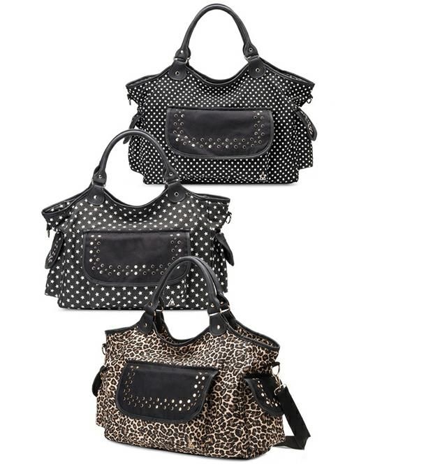 Bolso maternal estampado con cambiador y portacósmetico x1u