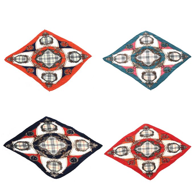 Pañuelo 50x50 cm rasado estampas surtidas plisado; x1u