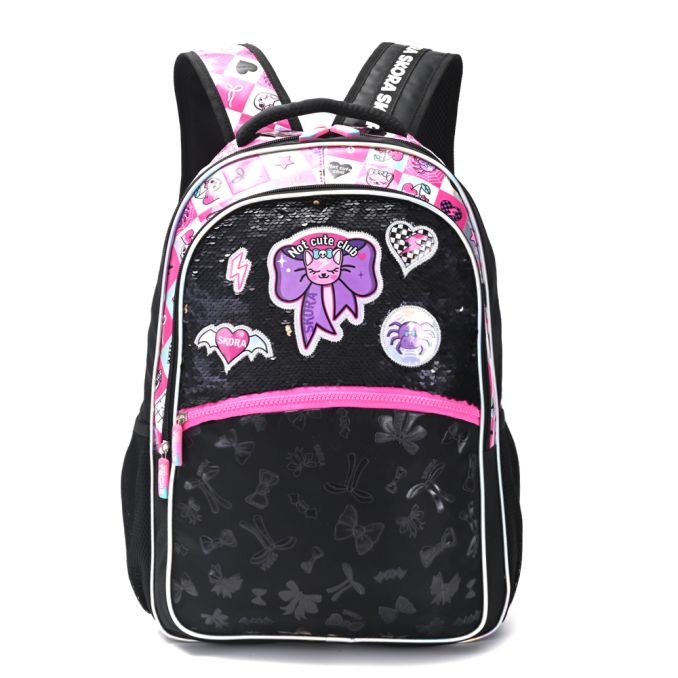 Mochila Gothic not cute con llavero 32x45x15cm 18 Pulg - x1u