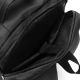 Mochila Travel Skora Bs As Negra 18 pulg compartimento acolchado portanotebook,expandible, bolsil