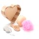 Set de ducha canasta corazon con cepillo, piedra pomez, esponja de baño y esponja exfoliante x4u