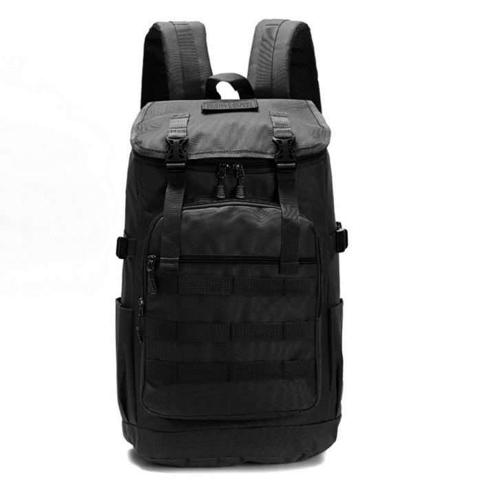 Mochila Tactica 49X35X20 cm con cierre y solapa 20 pulg; x1u